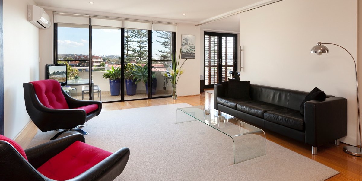 Eco Luxury Penthouse Apartments Near The Beach With Private Balcony